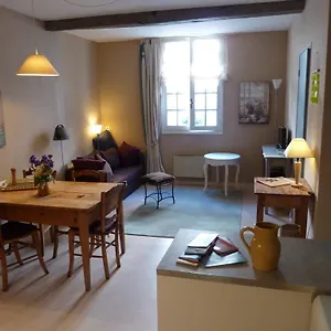 L'oustal Du Sentier Mur-de-Barrez